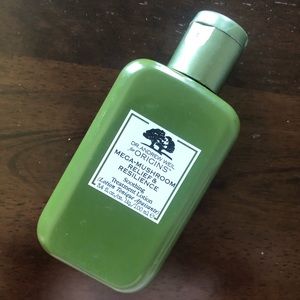 Clean Beauty Origins MegaMushroom Treatment Lotion